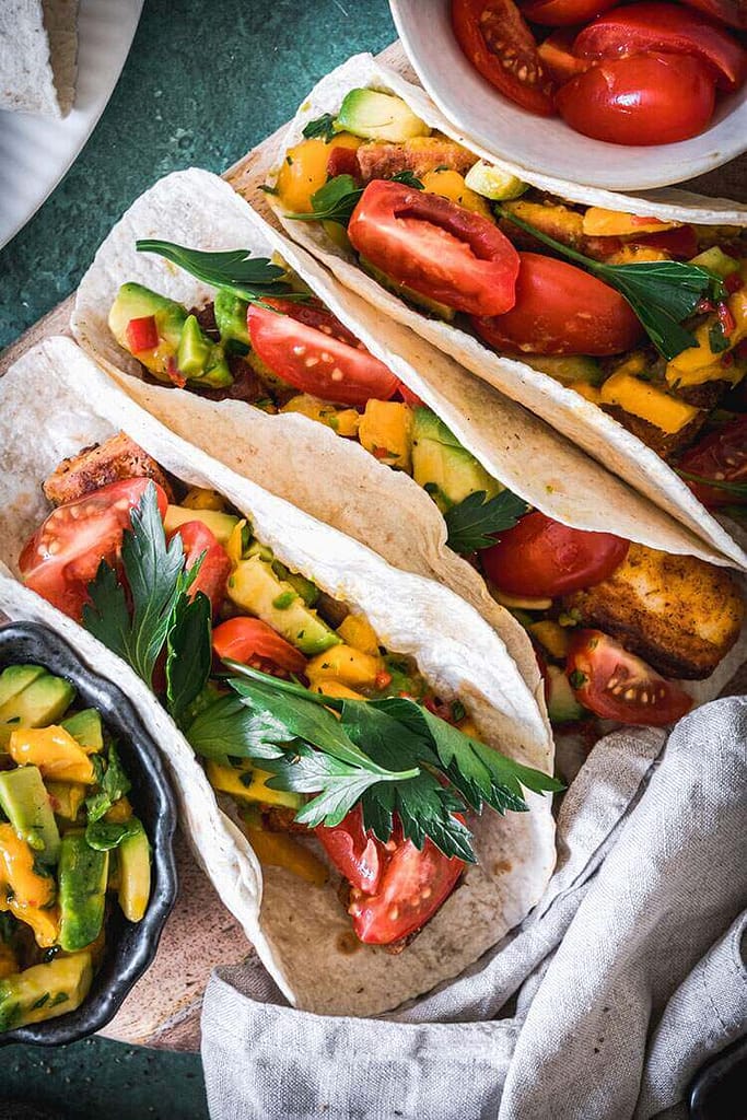 Read more about the article Halloumi Wraps with Mango Salsa