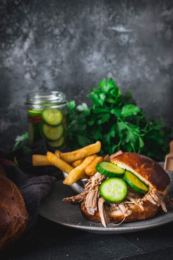 Read more about the article Pulled Pork Burgers