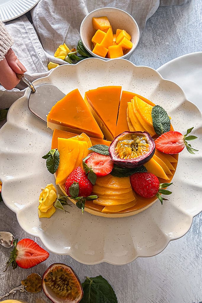 Read more about the article No-Bake Mango Cheesecake