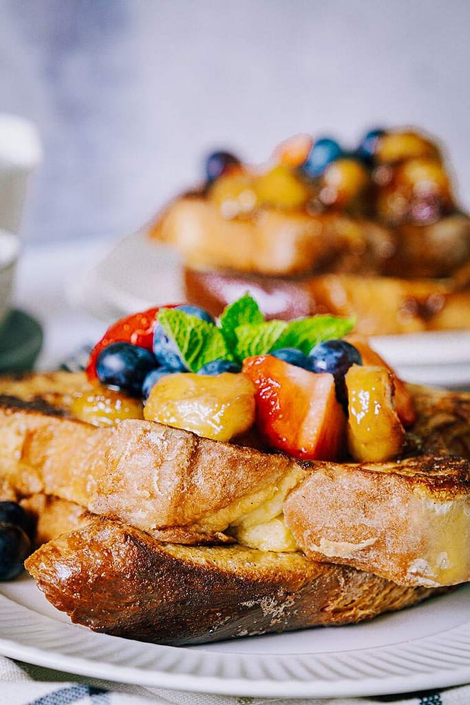 Read more about the article French Toast with Caramelised Bananas