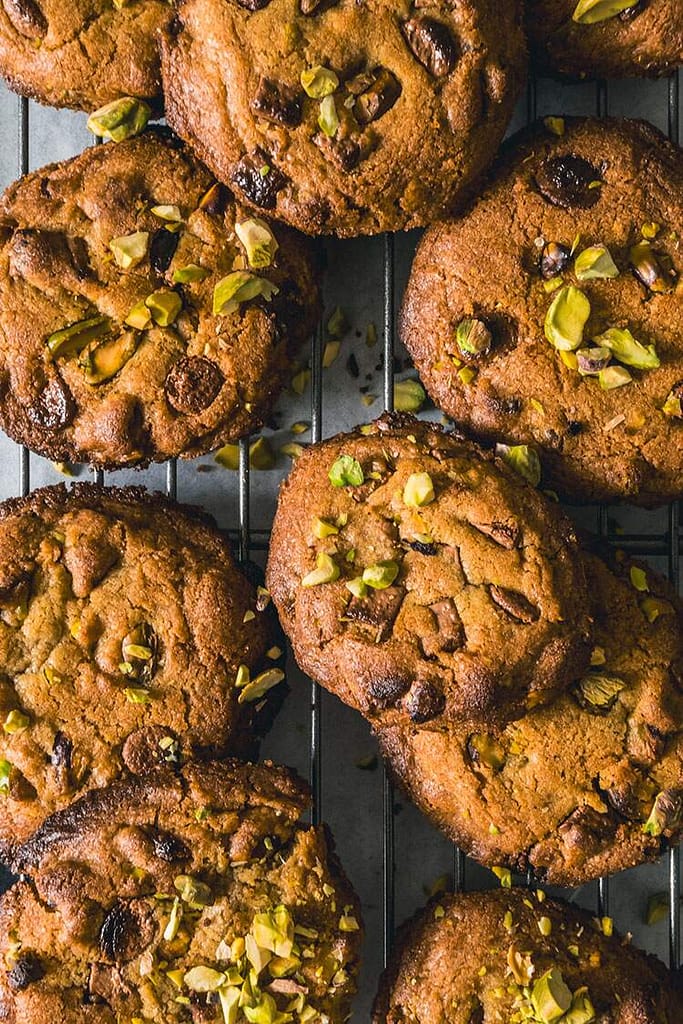 Read more about the article Pistachio and Chocolate Cookies