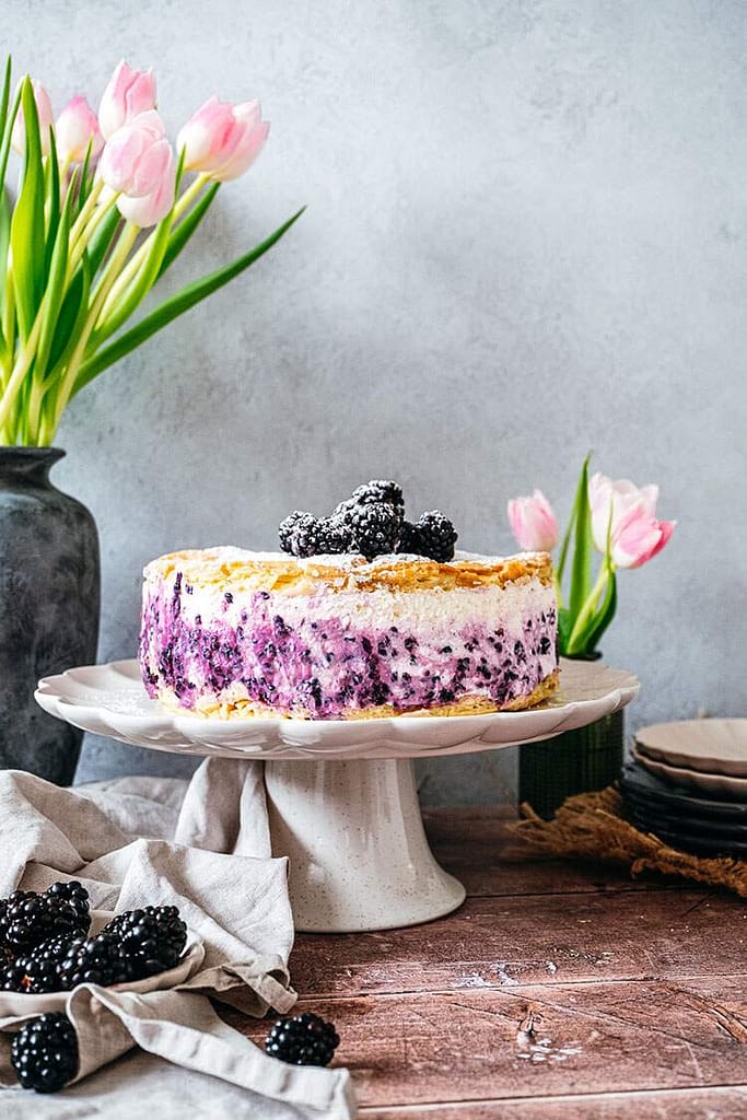 Read more about the article Curd Cake with Blackberries