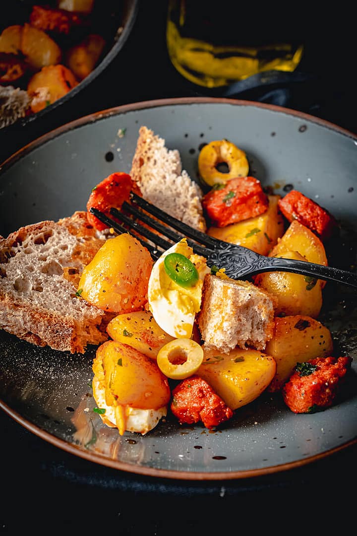 Read more about the article Fried Chorizo and Potato Salad