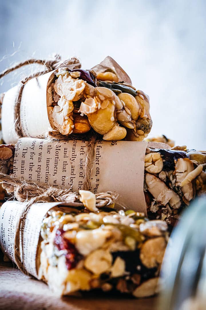 Read more about the article Homemade Nut Bars with Honey