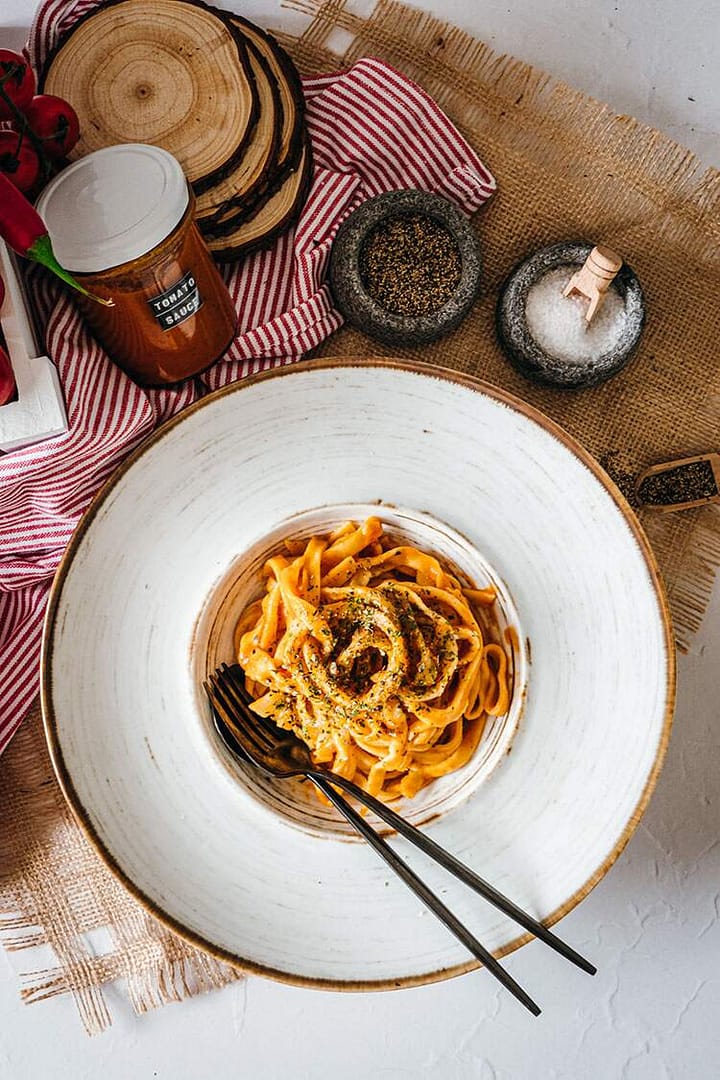 Read more about the article Homemade Pasta with Roasted Tomato Sauce