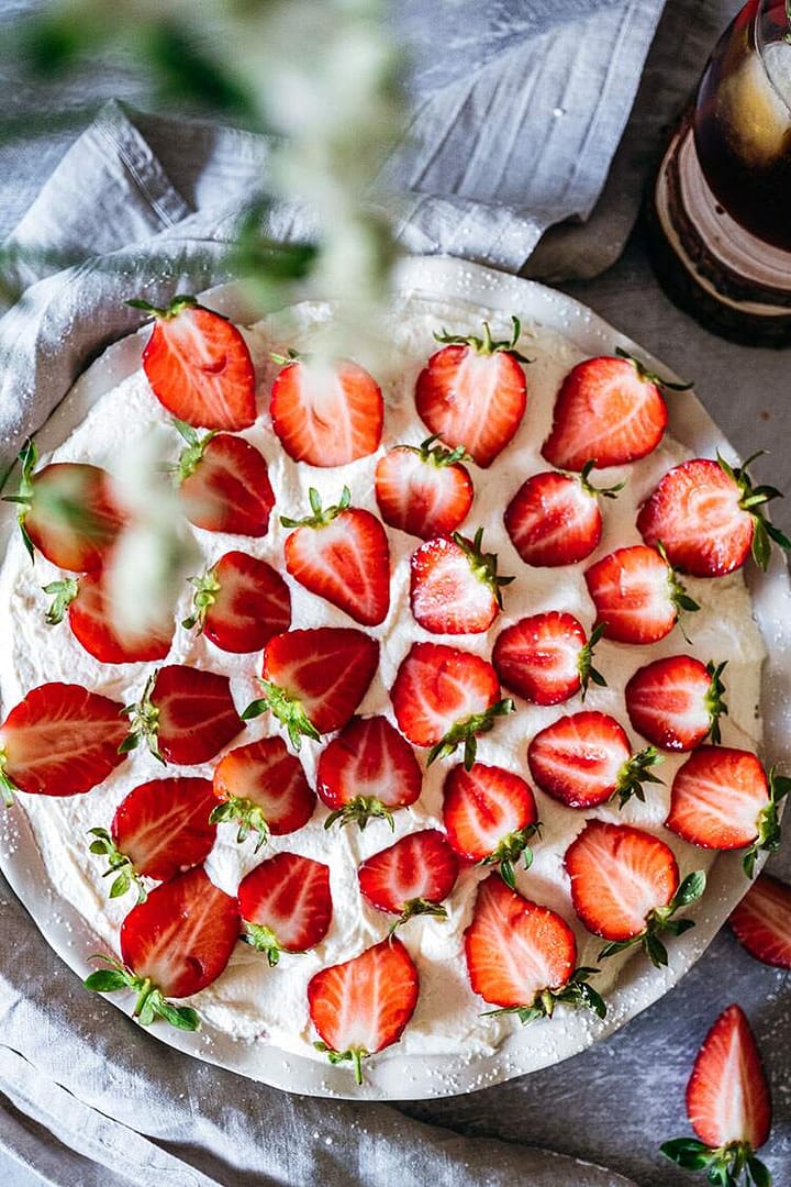 Read more about the article Quick Strawberry Tiramisu