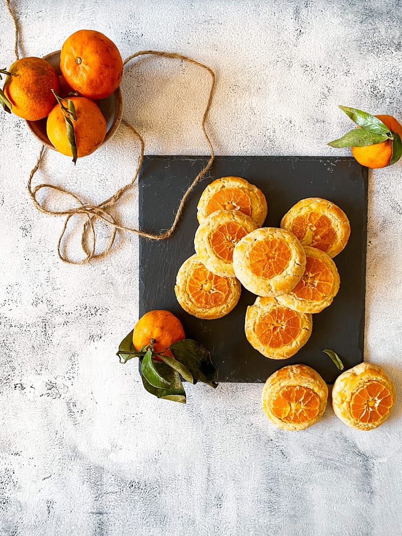 Read more about the article Soft Coconut Cookies with Clementines